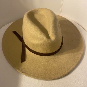 women's felt hat